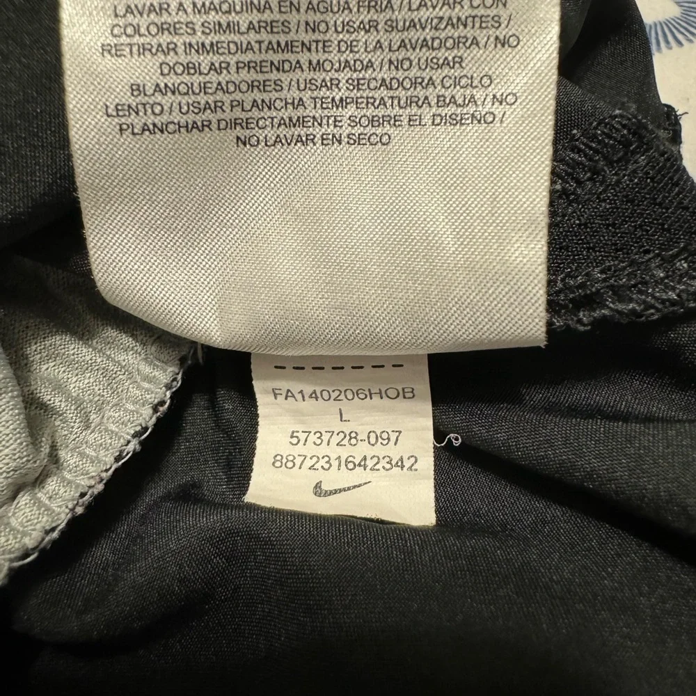 Nike women’s athletic